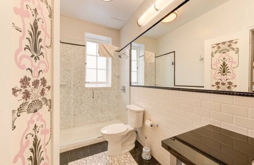 Park West Hotel | WorldMark Inn at the Park - 2 Bedroom Deluxe Queen