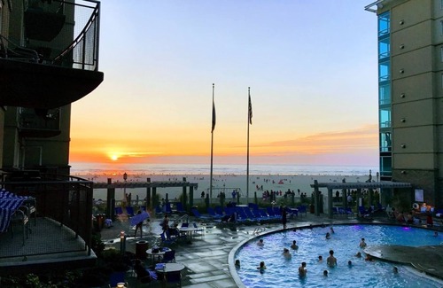 Seaside Gilbert District Condo | Worldmark Seaside, Beachfront Resort! (Add Nights 5, 6 & 7 only $50 each)