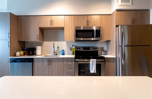 Aurora Highlands Apartment | Wow! 5 min to DC/Metro/Mall Stunning 2B King Bed Pool Gym