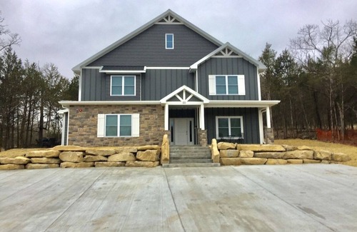 Branson House | WOW💦HOTTUB 🔥FIREPIT🎱POOLTABLE🎉HORSESHOES🎸SHOWS🎡FUN