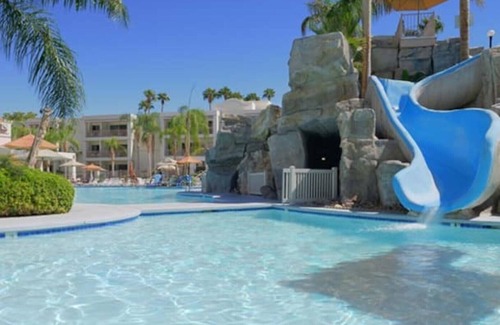 Canyon Corridor Condo | WOW JR VILLA w/POOL-WATERSLIDE-HOT TUB