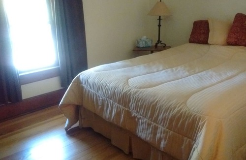 New Holstein House | Wow! Just like Grandma's.Only Better.