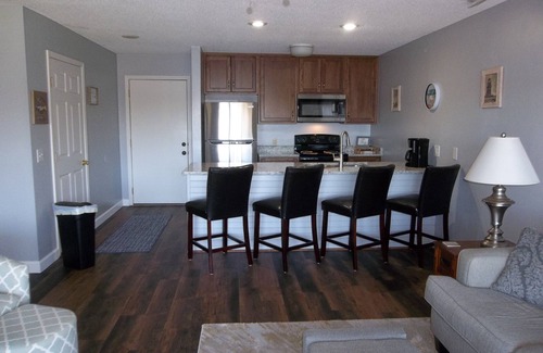 Lake Ozark Condo | WOW! MUST SEE! Newly Remodeled Condo Overlooking Lake, Pool & Hot Tub!