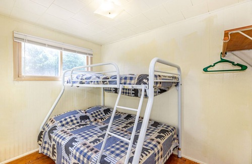 Park Rapids Cabin | WRC 2 Lake front, sandy beach, clear waters, great fishing