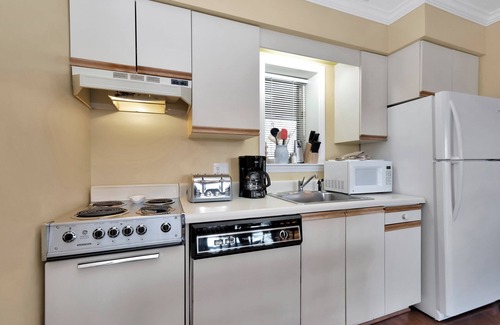 Blowing Rock Condo | Wren 303 | Restaurant, Pool, Spa