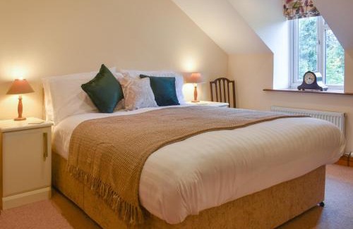 Lydney House | Wren Cottage