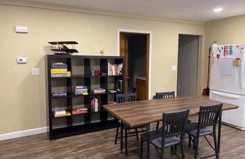 Ottawa House | Wrens Landing-3/2 Near Downtown and State Parks