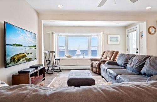 York Beach House | Wright by the Sea For 10