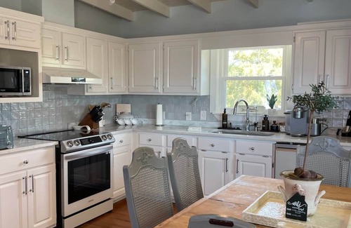 Fairhope House | Write on the Bay, a Waterfront Retreat in Coastal Alabama