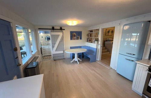 Madison House | Writer's Retreat & Explorer's Adventure, S of Rte. 1 Madison!