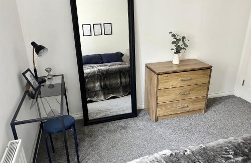 Cathedral Quarter Apartment | Writer's Square Apartments