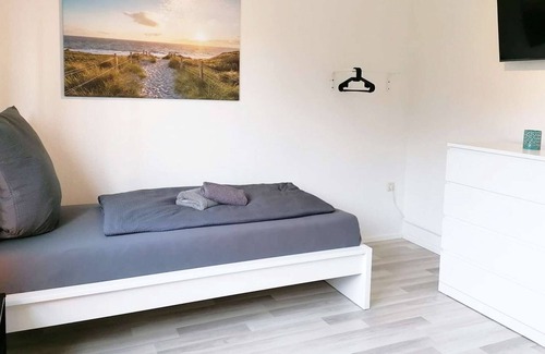 Groß Stieten Apartment | Ws02 Nice 2 Room Work & Stay Apartment With TV and Wlan