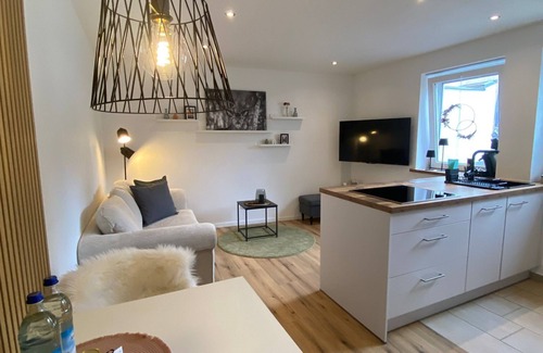 Dorfleins Apartment | Wunderschönes Apartment am Fuße des Kreuzberges und an den Ufern des Mains