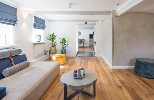 Mildstedt House | Wung No 2