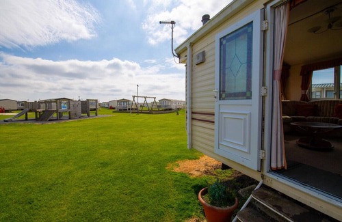 Camber RV Rental | WW252 Parkdean Camber Sands