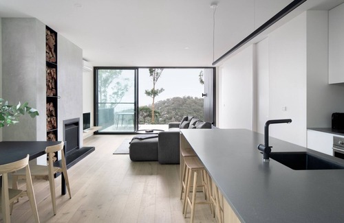 Wye River House | WYE UP - Architecturally designed. In the treetops. Overlooking the sea.