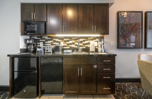 Lower Nob Hill Hotel | Wyndham Canterbury at San Francisco - 2 Bedroom