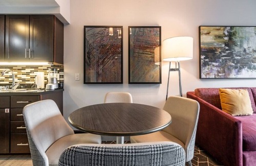 Lower Nob Hill Hotel | Wyndham Canterbury at San Francisco - 2 Bedroom