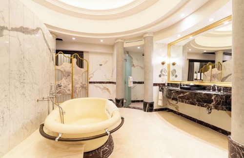Jakarta Hotel | Wyndham Casablanca Jakarta