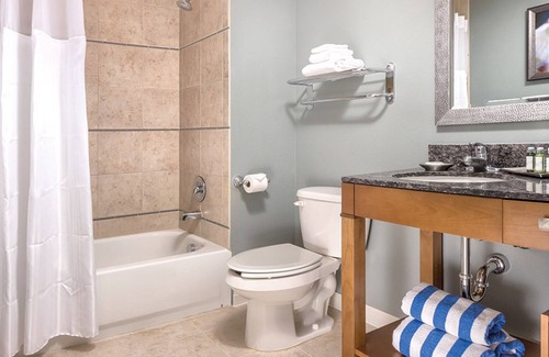 Las Vegas Resort | Wyndham Desert Blue, 2 br Condo, Free WiFi and Parking