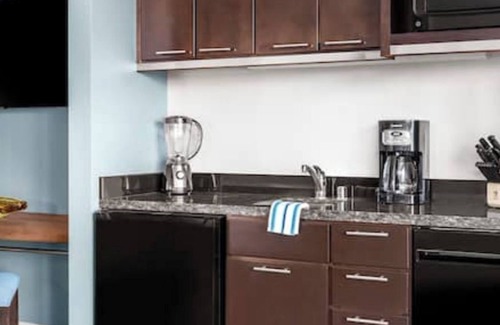 Las Vegas Condo | Wyndham Desert Blue Luxurious Studio with Kitchenette