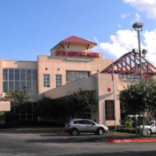 Irving Hotel | Wyndham DFW Airport
