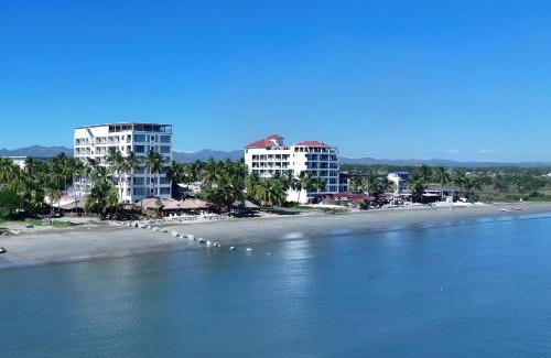 Wailoloa Hotel | Wyndham Garden Wailoaloa Beach Fiji