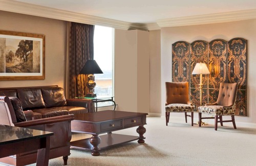 Downtown Pittsburgh Hotel | Wyndham Grand Pittsburgh Downtown