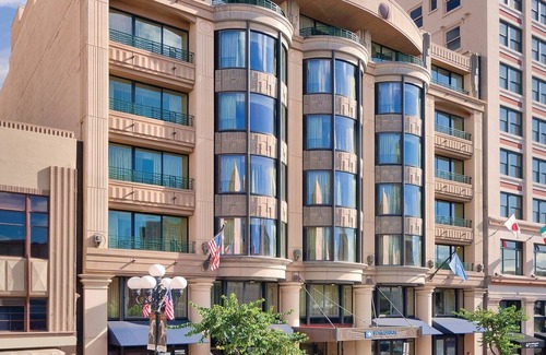Gaslamp Quarter Resort | Wyndham Harbour Lights Studio Unit Sleeps 4