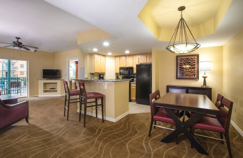 Survey Creek Condo | Wyndham Palm Aire | Four 2BR Suites Sleeps 24!
