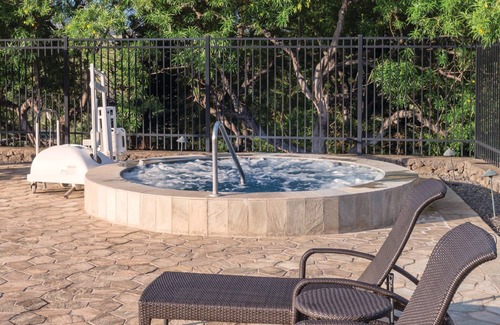 Waikoloa Condo | Wyndham Paniolo Greens Resort | Two 2BR/2BA Suites
