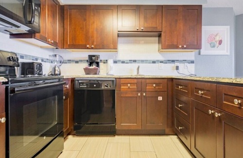 Pompano Beach Condo | Wyndham Sea Gardens - 2 Bedroom Condo