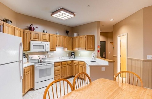 Jeffersonville Condo | Wyndham Smugglers Notch - 3 Bedroom Deluxe