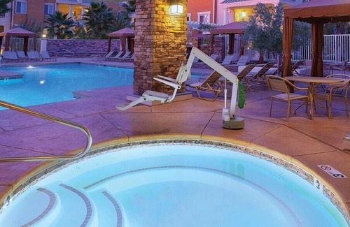 Las Vegas Condo | Wyndham Tropicana Resort | Five Luxury Suites