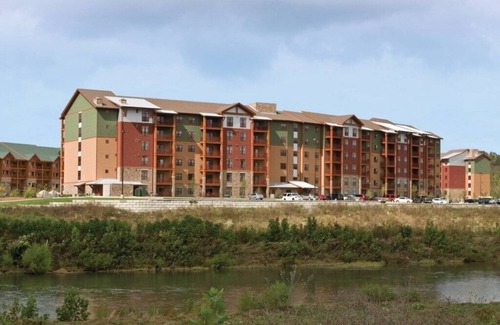 Sevierville Condo | Wyndham Vacation Resorts Great Smokies Lodge - 2 Bedroom Deluxe