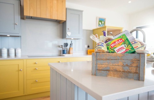 Penycwm Cottage | Wyndhurst, Holiday Cottage Newgale, Sleeps 8, 4 bedrooms, bathrooms