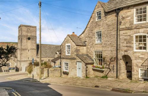Swanage House | Wyvern Cottage