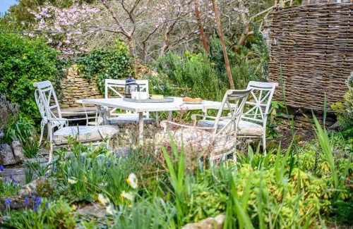 Swanage House | Wyvern Cottage