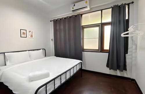 San Chao Pho Suea Apartment | X BAO San Chao Pho Suea เบา ศาลเจ้าพ่อเสือ - เสาชิงช้า