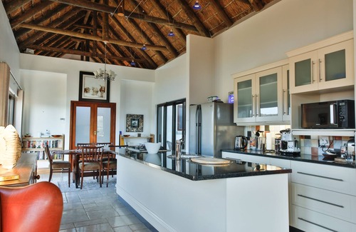 Montagu House | Xairu at Le Domaine Eco-Reserve (Country living)
