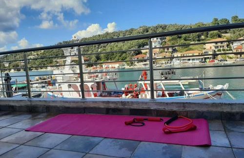 Vathi House | Xaradiotis House - A modern home away from home