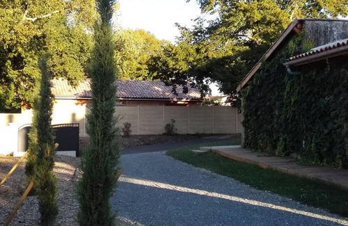 Pompignac House | XIXth century residence for 14 people nestled in the heart of Entre-Deux-Mers