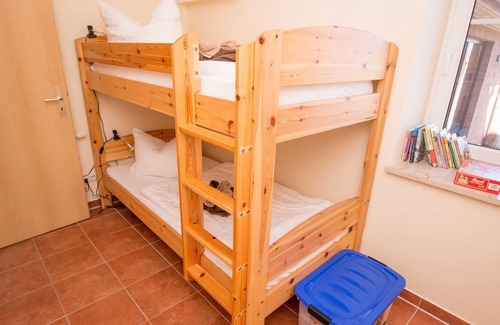 Alt Gaarz Apartment | XL (5 + 6) / 7 room holiday house (138m², max 10 pers.) - Family holiday farm *** Ostseeland Rerik