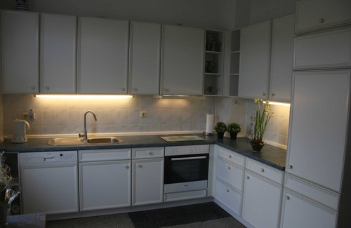 Bastorf Apartment | XL 7-room vacation home (170m², max 12 people) - Holiday Villa XL Leuchtturmblick