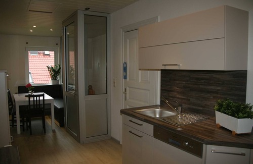 Bastorf Apartment | XL 7-room vacation home (170m², max 12 people) - Holiday Villa XL Leuchtturmblick