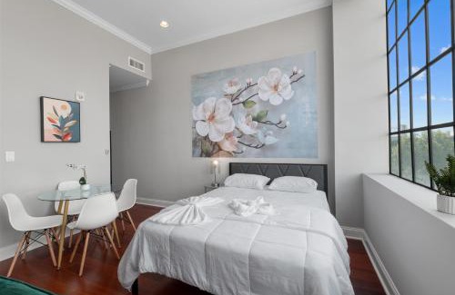 Olde Kensington Apartment | Xl Studio - Grand Studio W Private Gym