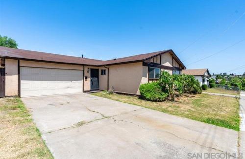 Lincoln Acres Apartment | Xlnc Exotic home Rexview Dr