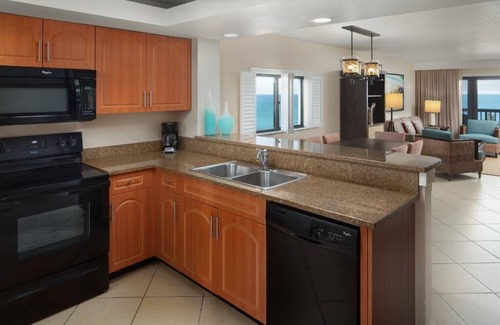 Hutchinson Island South Condo | XMAS SPECIAL PRICE! Jensen Beach awaits for you!