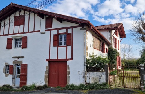 Larressore House | Xotilaenia - The family home, between land and ocean