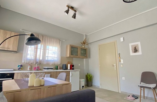 Mesolongi Apartment | Xrysa's Central City Apartment in the heart of Messolonghi